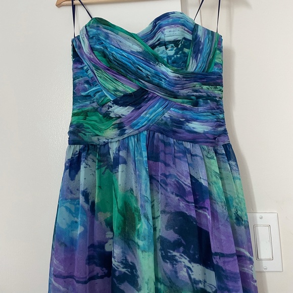 Maxi - size 4 Silk - Picture 2 of 5
